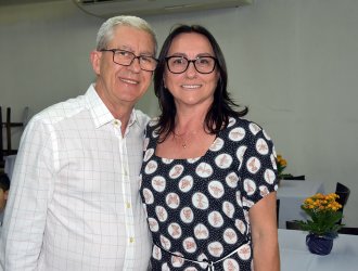 S&eacute;rgio Capelari e Jane Capelari