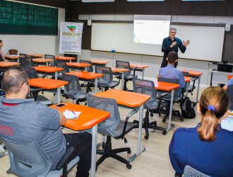 Curso foi promovido pelo Sindicont Chapec&oacute;. 