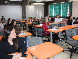 Profissionais aprofundaram conhecimentos sobre o tema. 