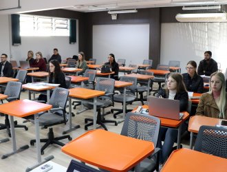 Capacita&ccedil;&atilde;o foi oferecida por meio do Programa de Educa&ccedil;&atilde;o Continuada
