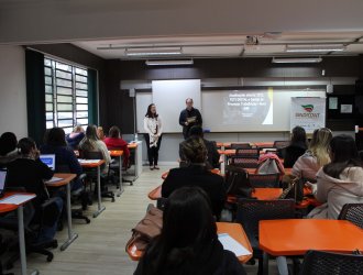 Curso foi promovido pelo Sindicont Chapec&oacute;. 