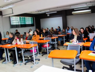 Profissionais aprofundaram conhecimentos sobre o tema. 