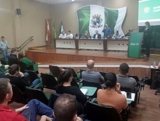 Encontro foi realizado na Prefeitura de Chapec&oacute; (Foto: Leandro Schmidt/PMC). <br/> <br/>