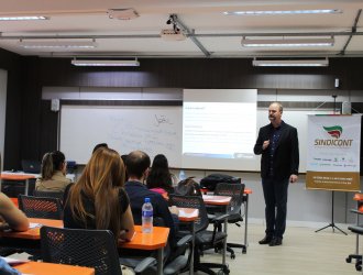 Jo&atilde;o Adriano Philipps apresentou as &uacute;ltimas decis&otilde;es tomadas pela Secretaria de Estado da Fazenda acerca do cBenef e registro E115<br/> <br/>