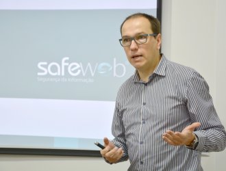 Luciano Schewe apresentou tend&ecirc;ncias e explicou os procedimentos para obten&ccedil;&atilde;o do certificado digital