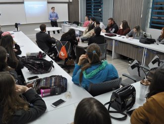 Estudantes participar&atilde;o de tr&ecirc;s encontros que abordar&atilde;o as &aacute;reas cont&aacute;bil, fiscal, departamento societ&aacute;rio e de recursos humanos