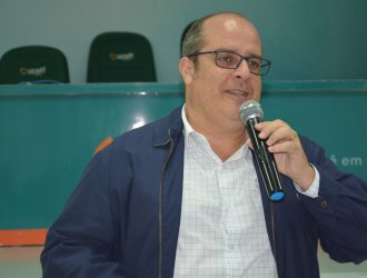 Am&eacute;rico do Nascimento J&uacute;nior explanou sobre os procedimentos na Secretaria de Desenvolvimento Urbano