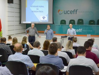 Palestra foi promovida pelo Sindicont Chapec&oacute;