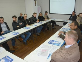 Antonio Martini e Andr&eacute; Tel&ouml;cken participaram da reuni&atilde;o
