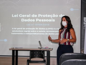 Curso foi ministrado pela DPO Juliana Heller. 