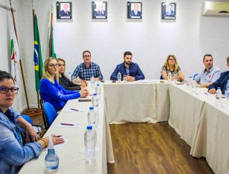 Encontro ocorreu na sede do Sindicont, em Chapec&oacute;. 