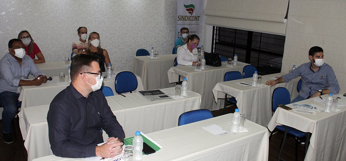 Sindicont Chapec&oacute; promove reuni&atilde;o mensal da diretoria