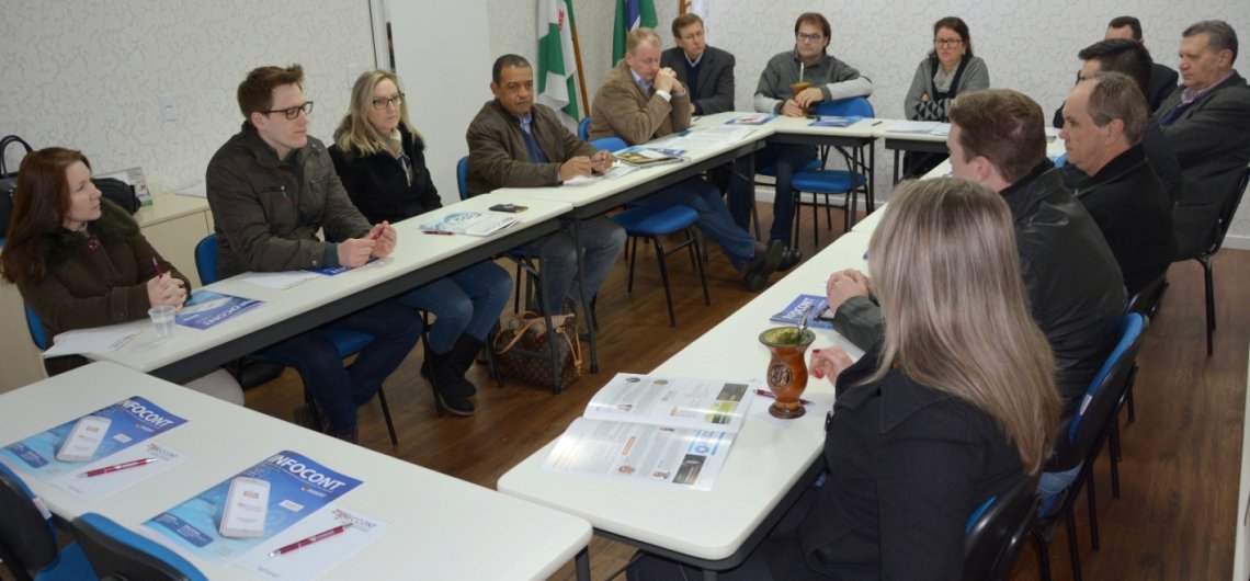 Sindicont Chapec&oacute; promove reuni&atilde;o da diretoria