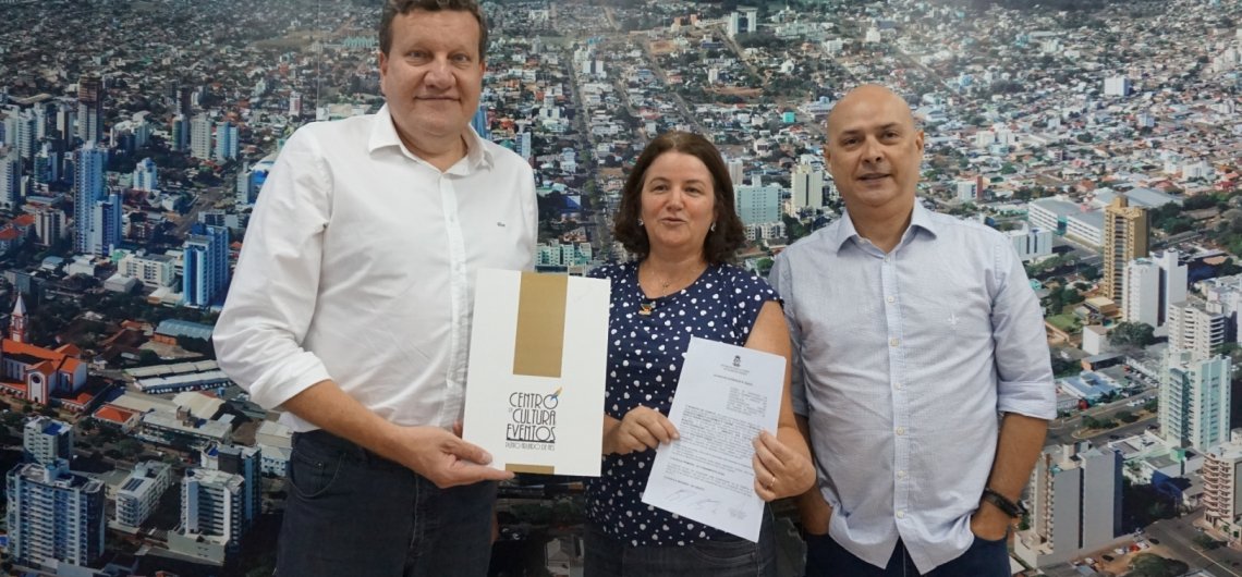 Erccont 2018: Sindicont e prefeitura de Chapec&oacute; assinam termo de coopera&ccedil;&atilde;o