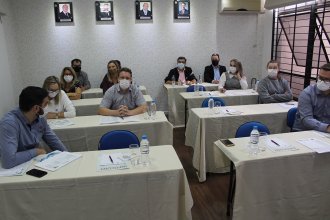 Sindicont conhece o trabalho do CAPP e debate sobre recursos para a entidade