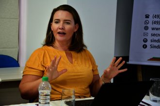 Programa de educa&ccedil;&atilde;o continuada &eacute; tema de reuni&atilde;o da Fecontesc e de Sindiconts do Oeste